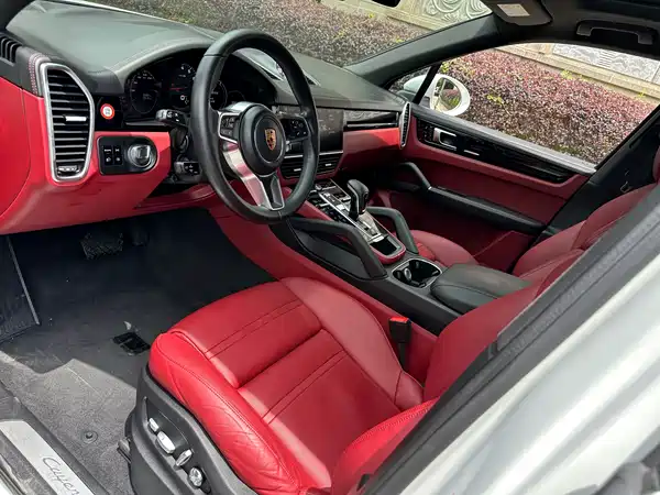 Porsche Cayenne 2019