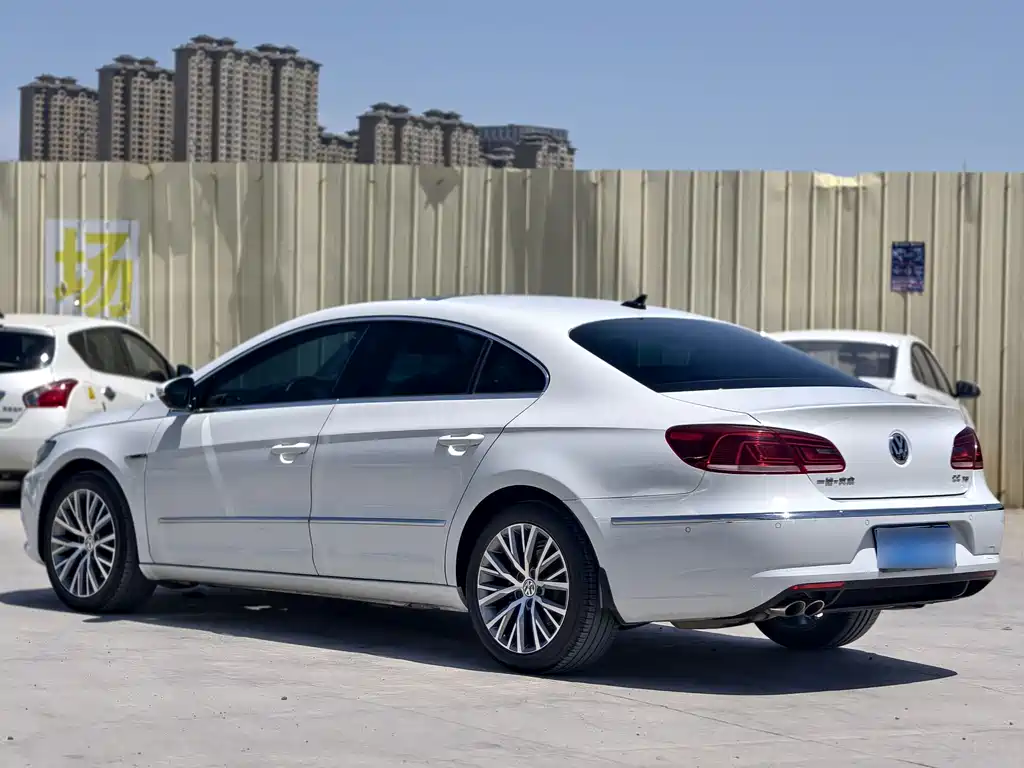 Volkswagen CC 2015 — фото 7