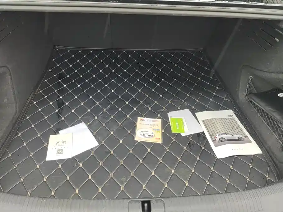 Audi A4L 2018