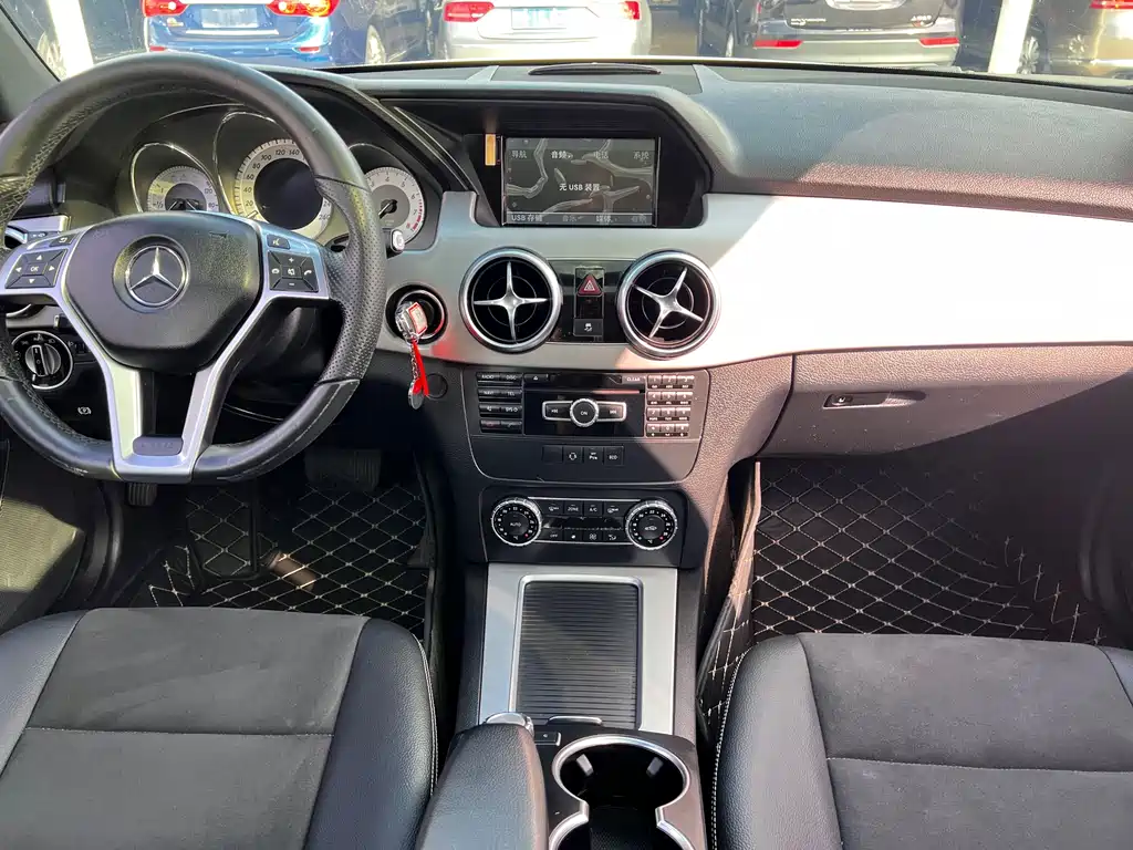 Mercedes-Benz GLK-Class 2015 — фото 14