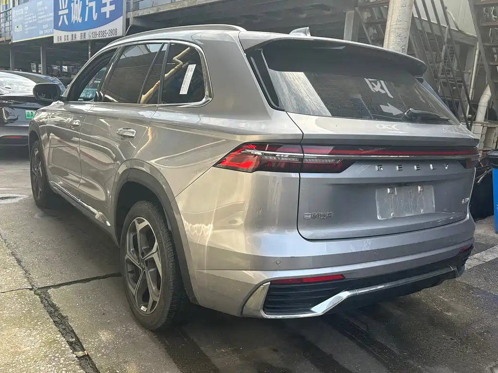 Geely Xingyue L 2023 — фото 9