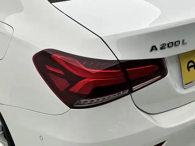 Mercedes-Benz A-Class 2020 — фото 26