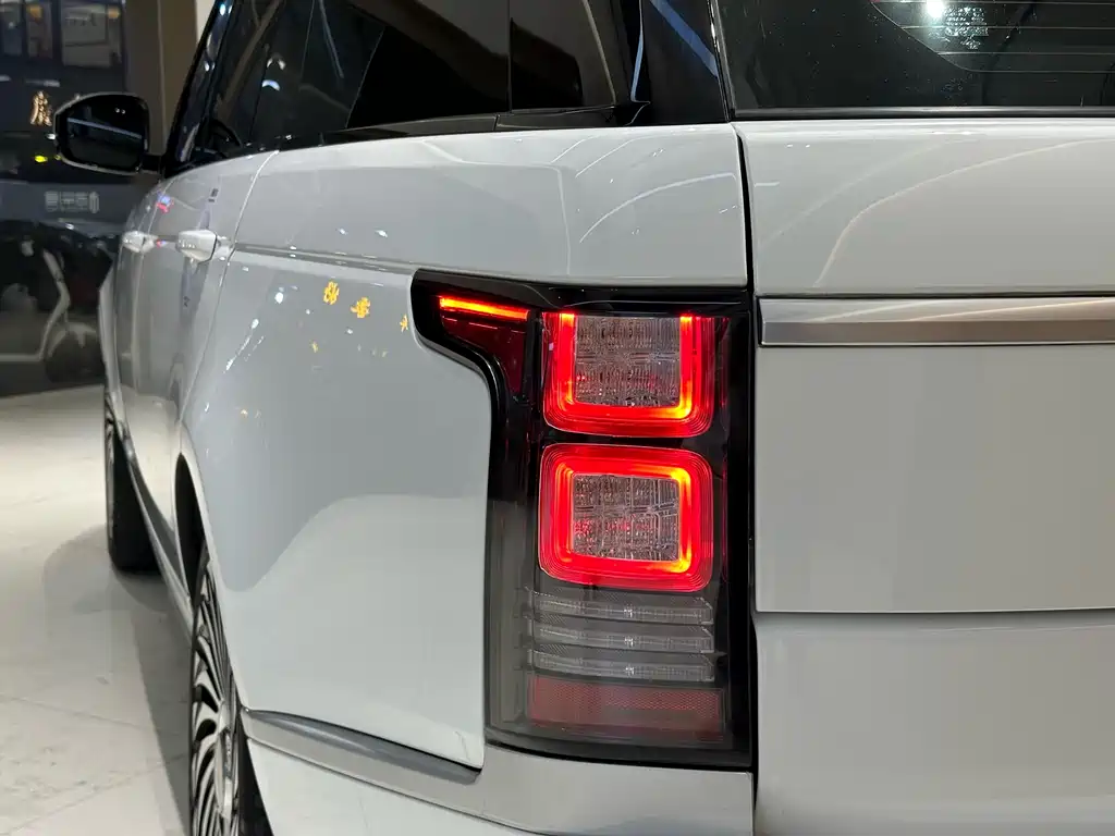 Land Rover Range Rover 2018 — фото 5