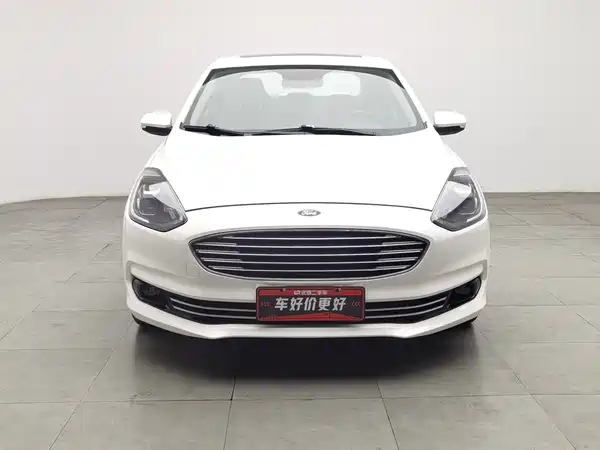 Ford Escort 2019