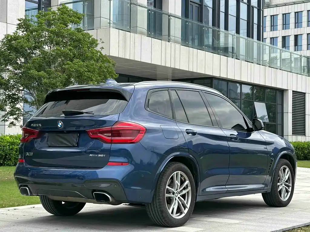 BMW X3 2018 — фото 29
