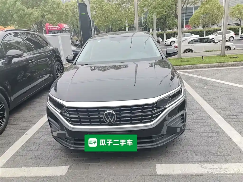 Volkswagen Passat 2025 — фото 3