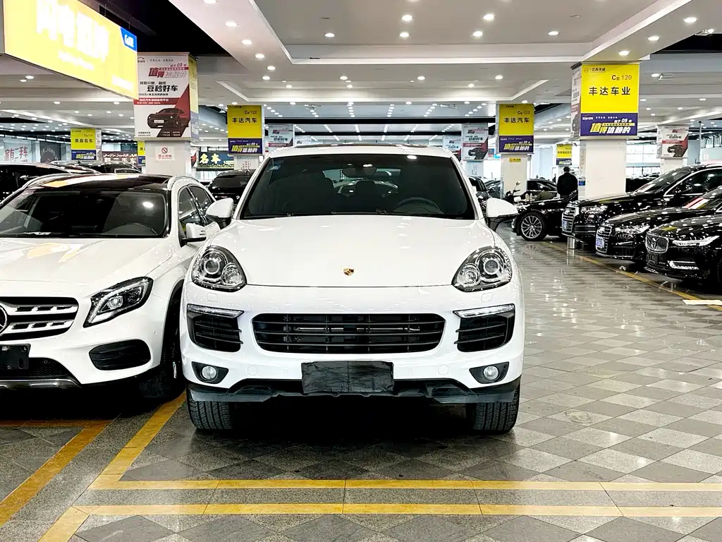 Porsche Cayenne 2014 — фото 2