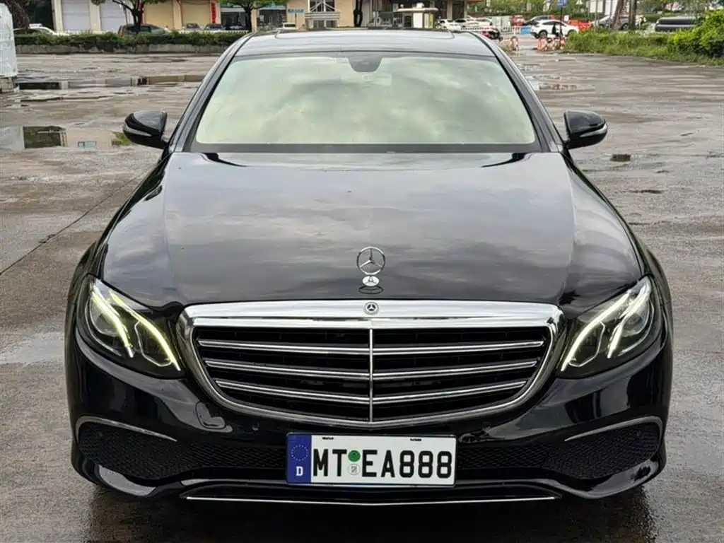 Mercedes-Benz E-Class 2018