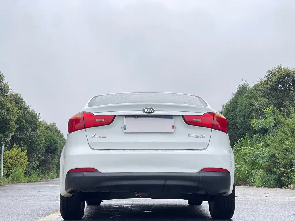 Kia K3 2013