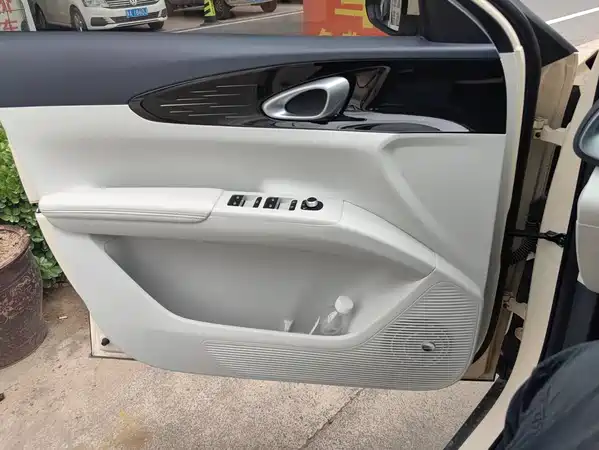 Geely Galaxy Starwish 2025
