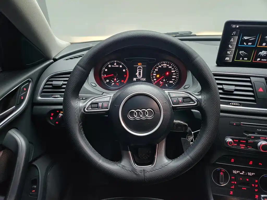 Audi Q3 2017