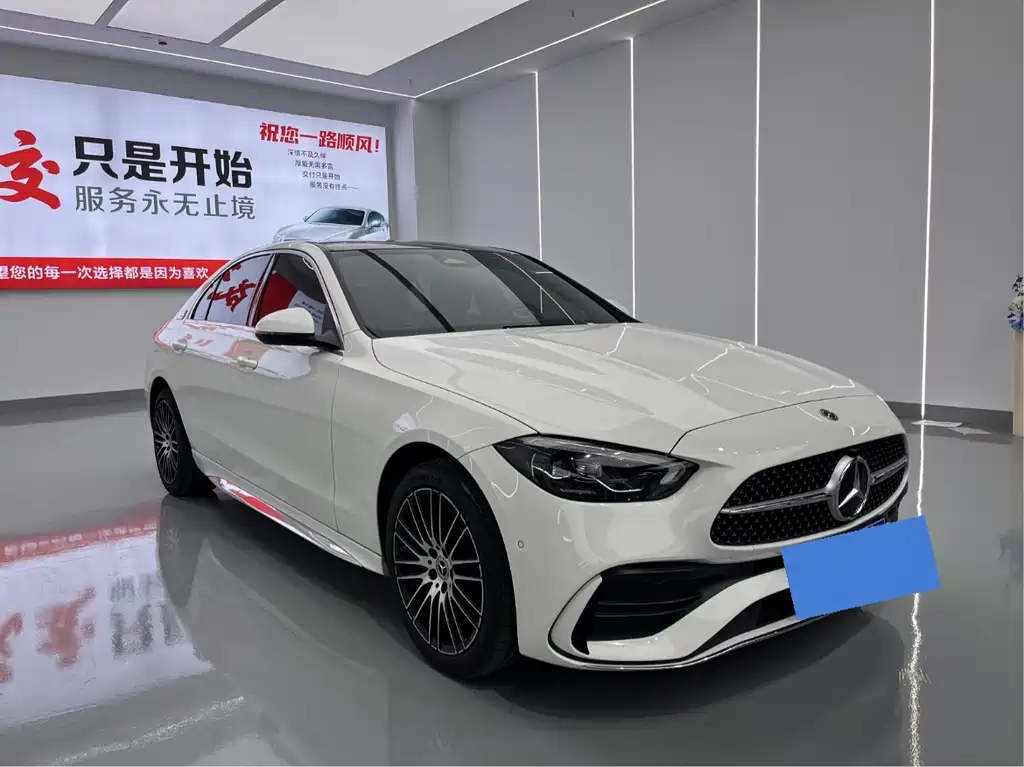 Mercedes-Benz C-Class 2024