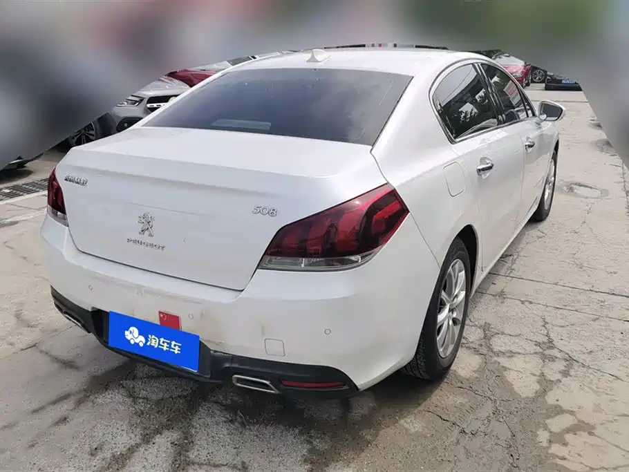 Peugeot 508 2016 — фото 3