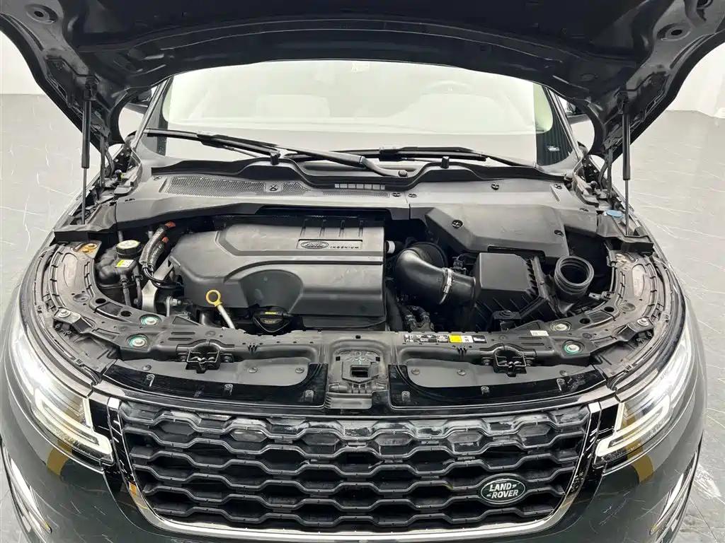 Land Rover Evoque 2022 — фото 13