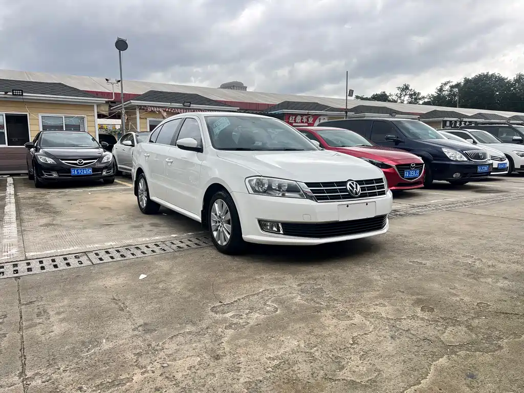 Volkswagen Lavida 2014