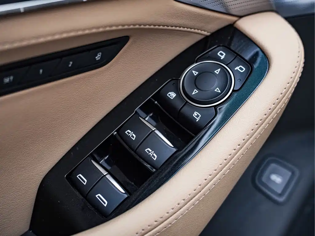 Cadillac CT5 2023 — фото 12