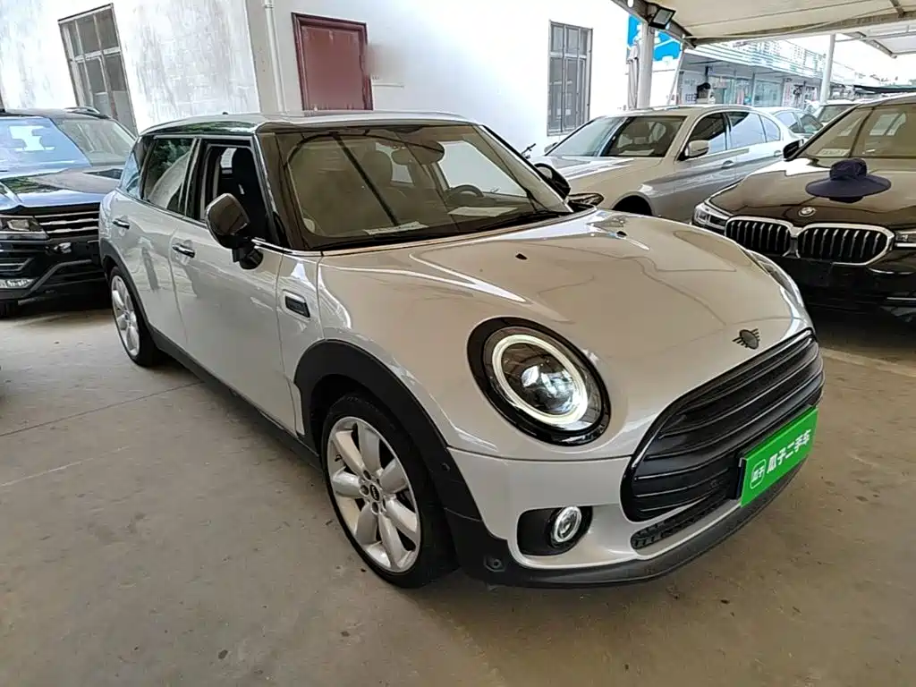 MINI Clubman 2022