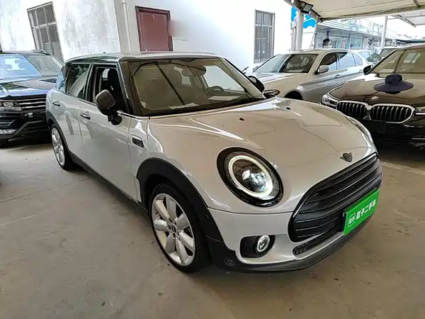 MINI Clubman 2022