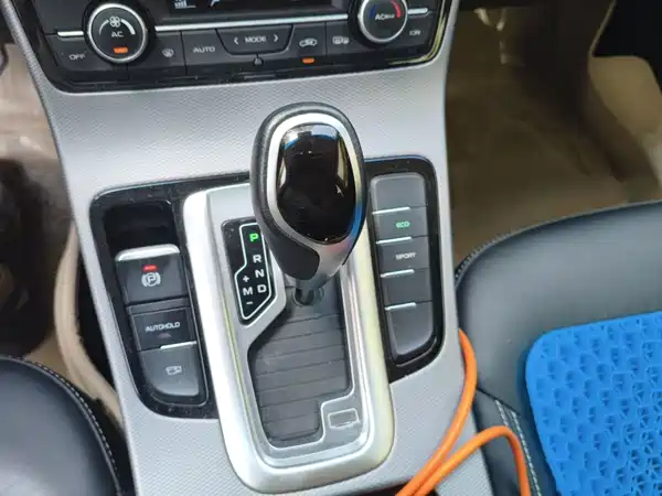 Geely Emgrand GS 2018