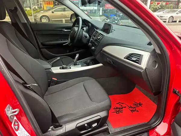 BMW 1 Series 2012
