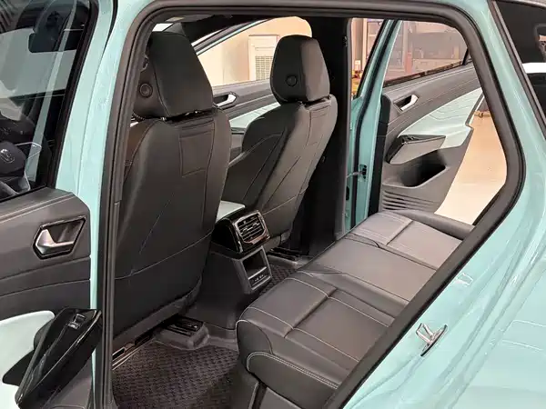Volkswagen ID.4 X 2023