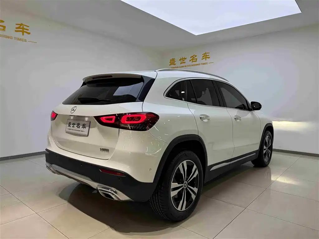 Mercedes-Benz GLA 2020 — фото 18