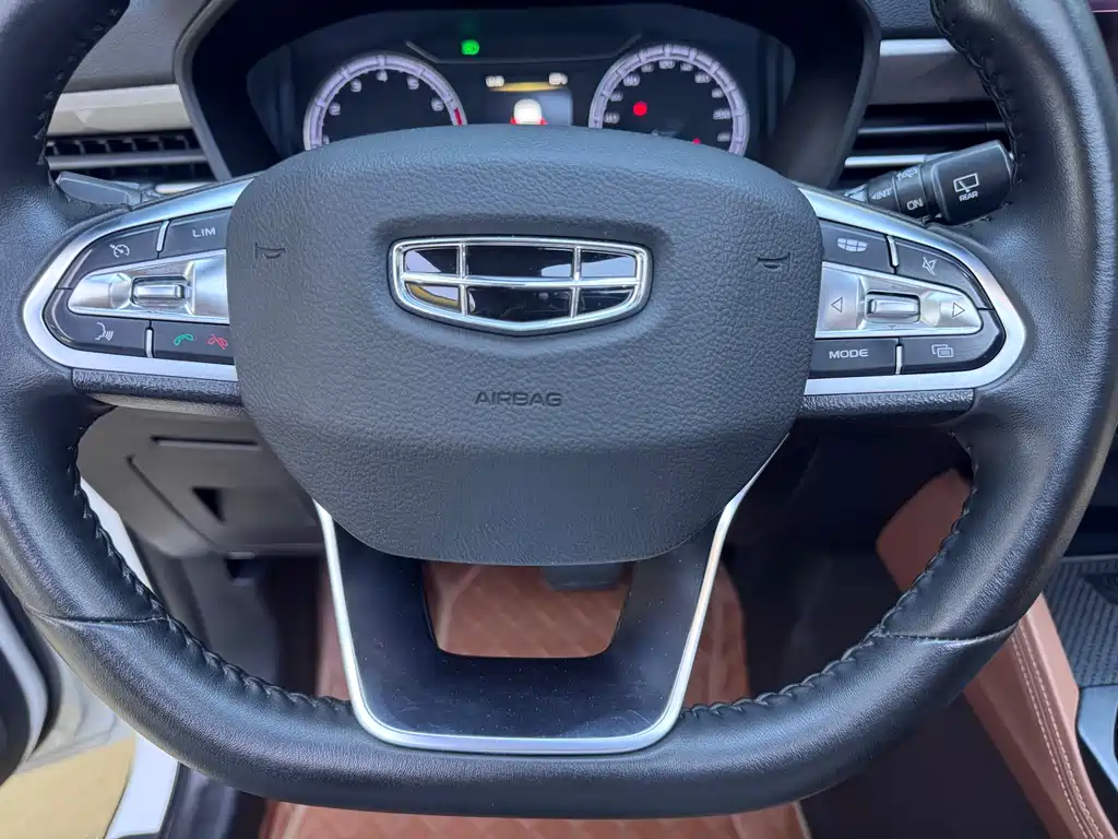 Geely Vision X6 2023 — фото 20