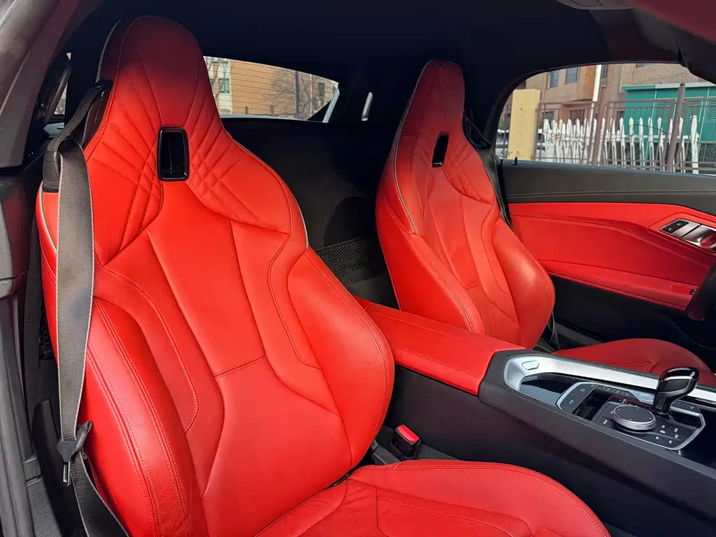 BMW Z4 2023 — фото 11
