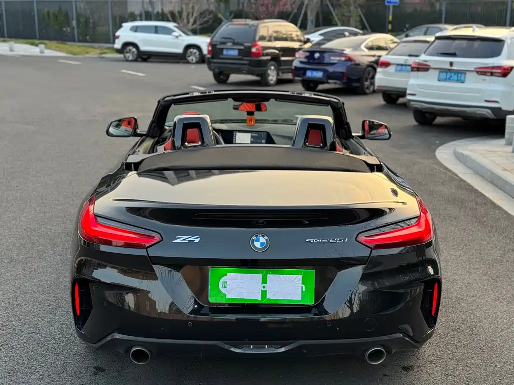 BMW Z4 2023 — фото 16