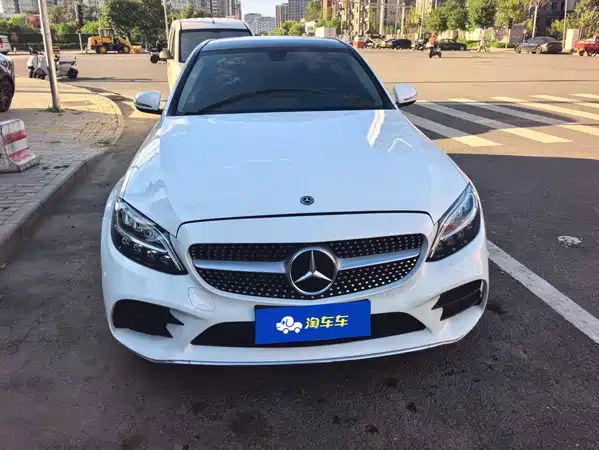 Mercedes-Benz C-Class 2021
