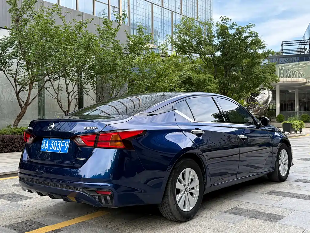 Nissan Teana 2019