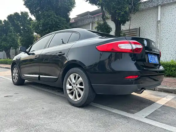 Renault Fluence 2016
