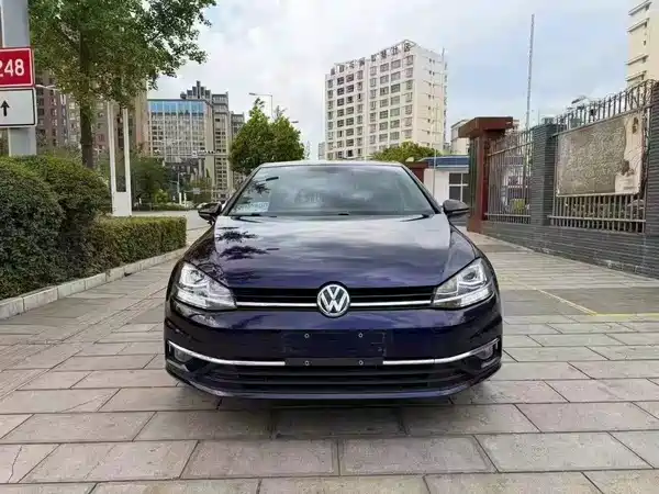 Volkswagen Golf 2020