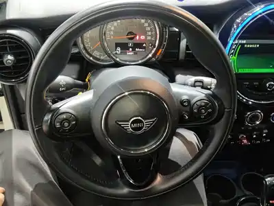 MINI MINI 2018