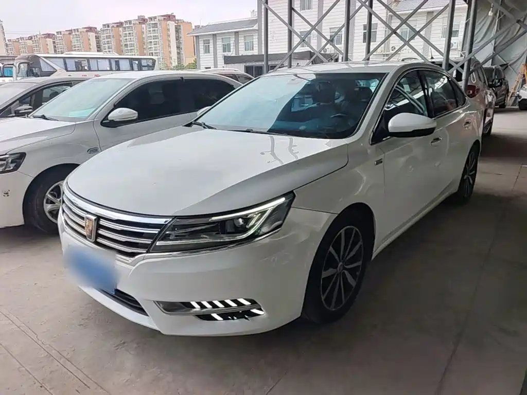 Roewe i6 Classic 2017 — фото 1