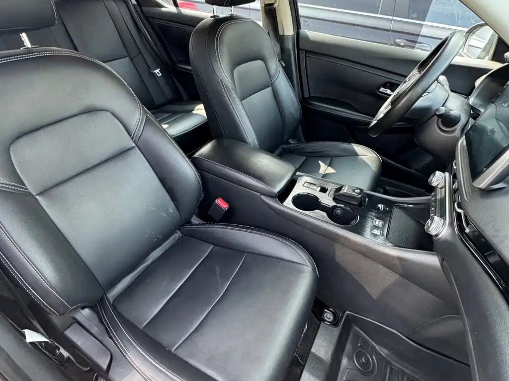 Nissan Sylphy 2023 — фото 15