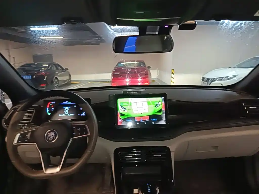 BYD Qin PLUS 2025 — фото 10