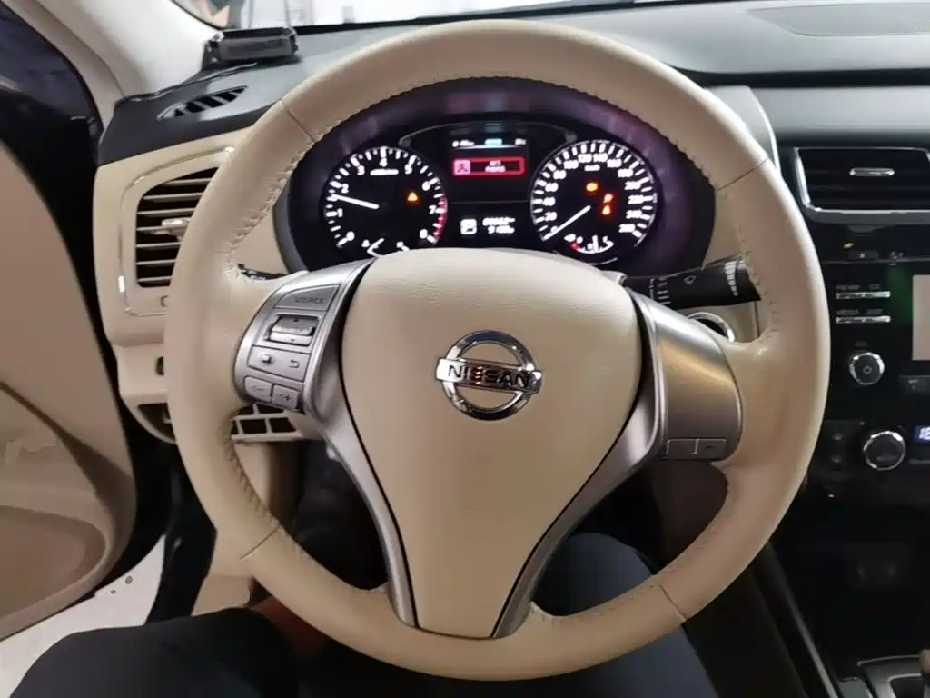 Nissan Teana 2016 — фото 11