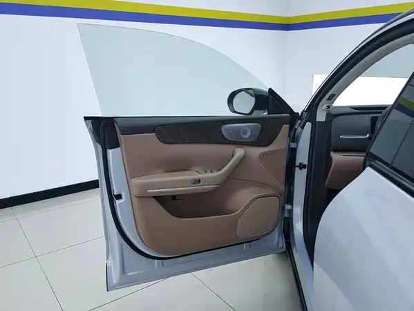 Leapmotor C11 2025