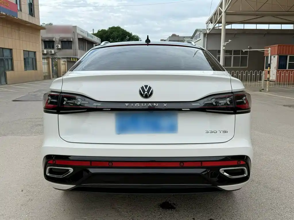Volkswagen Tiguan X 2023 — фото 25