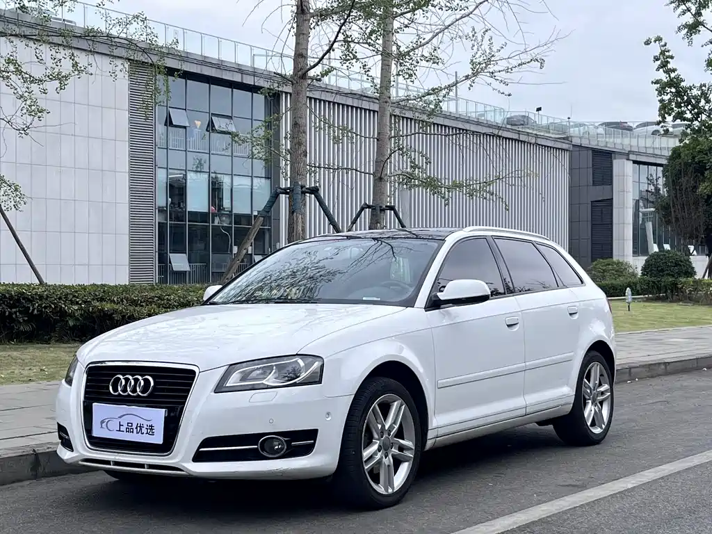 Audi A3 2012 — фото 1
