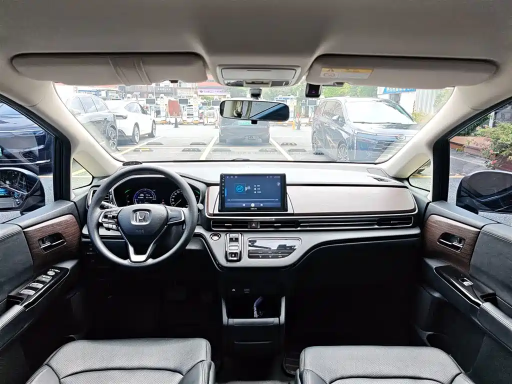Honda Odyssey 2023 — фото 19