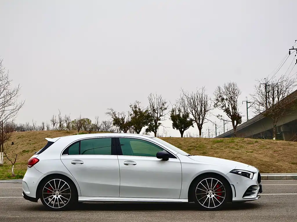 Mercedes-Benz A-Class AMG 2021