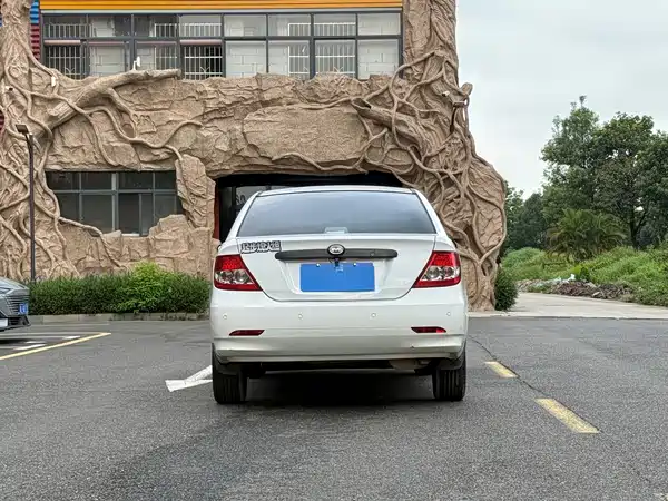 BYD F3 2016