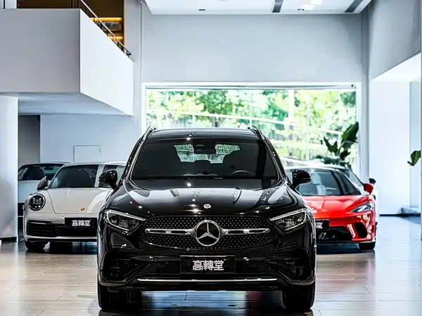 Mercedes-Benz GLC 2025