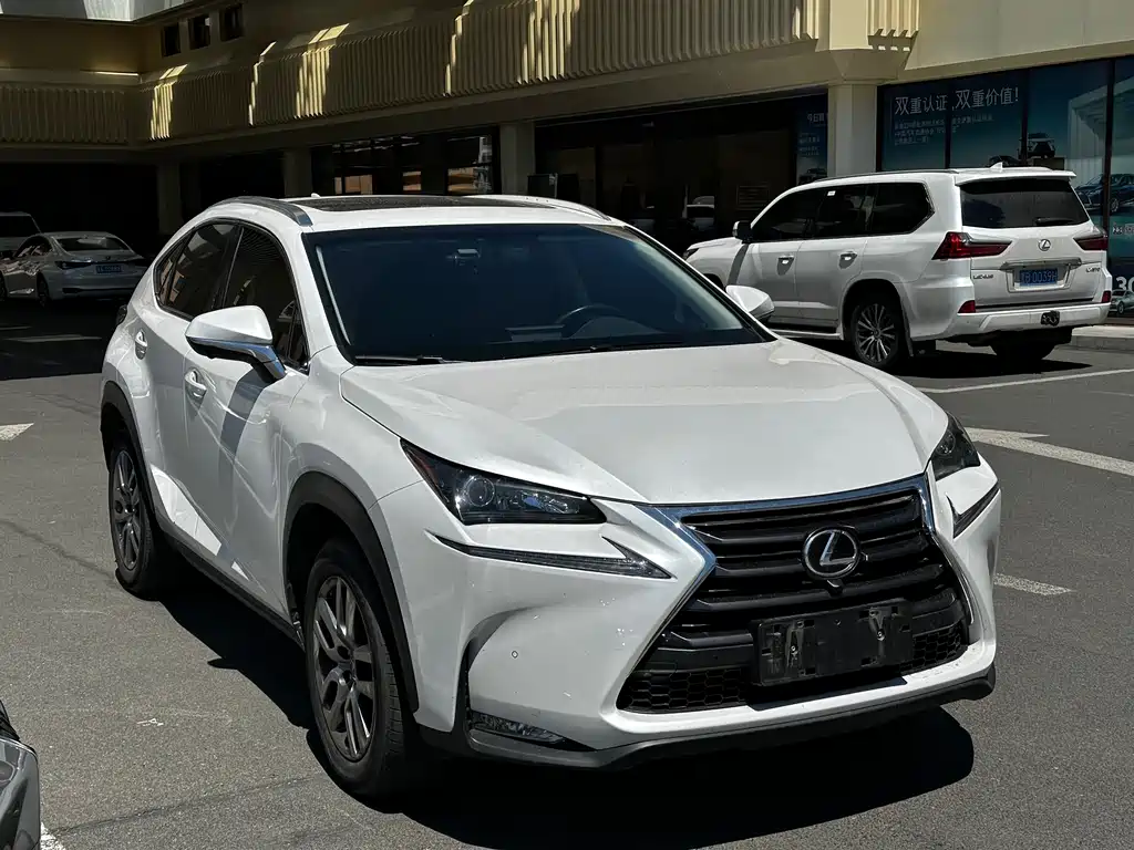 Lexus NX 2017 — фото 3