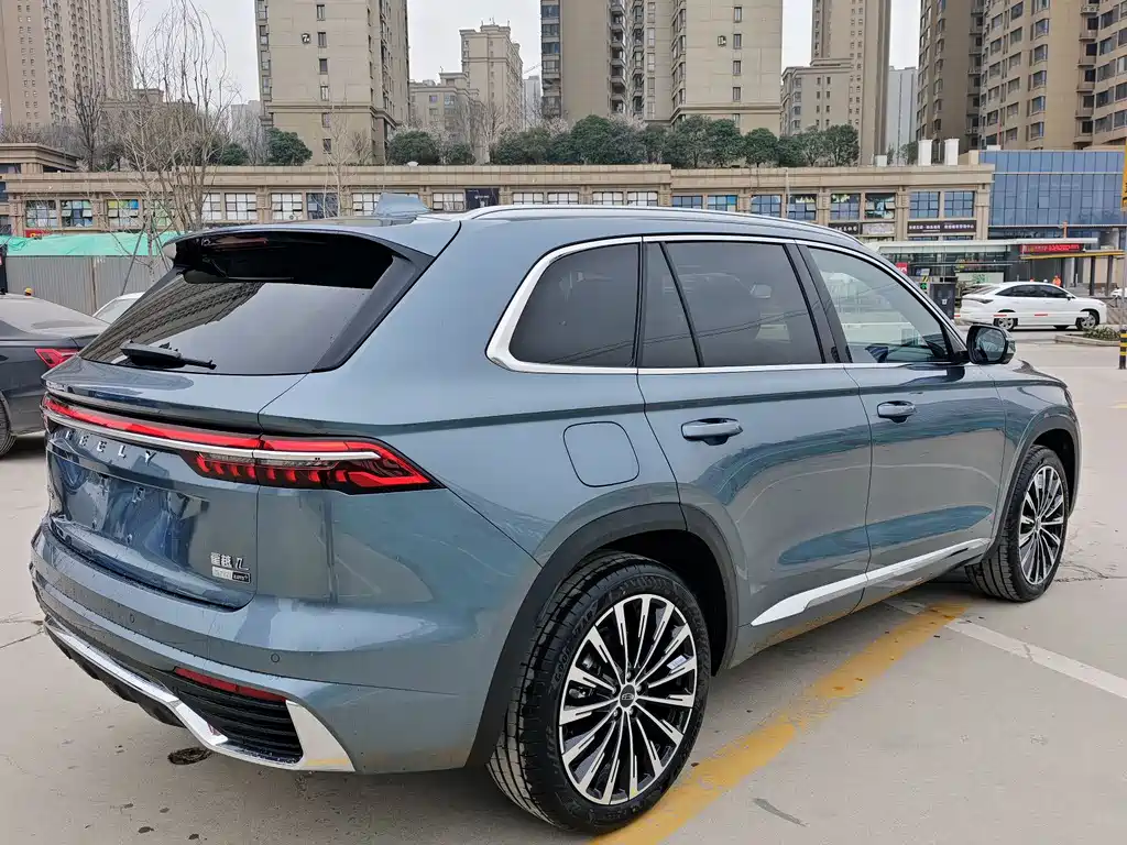 Geely Xingyue L 2026 — фото 9