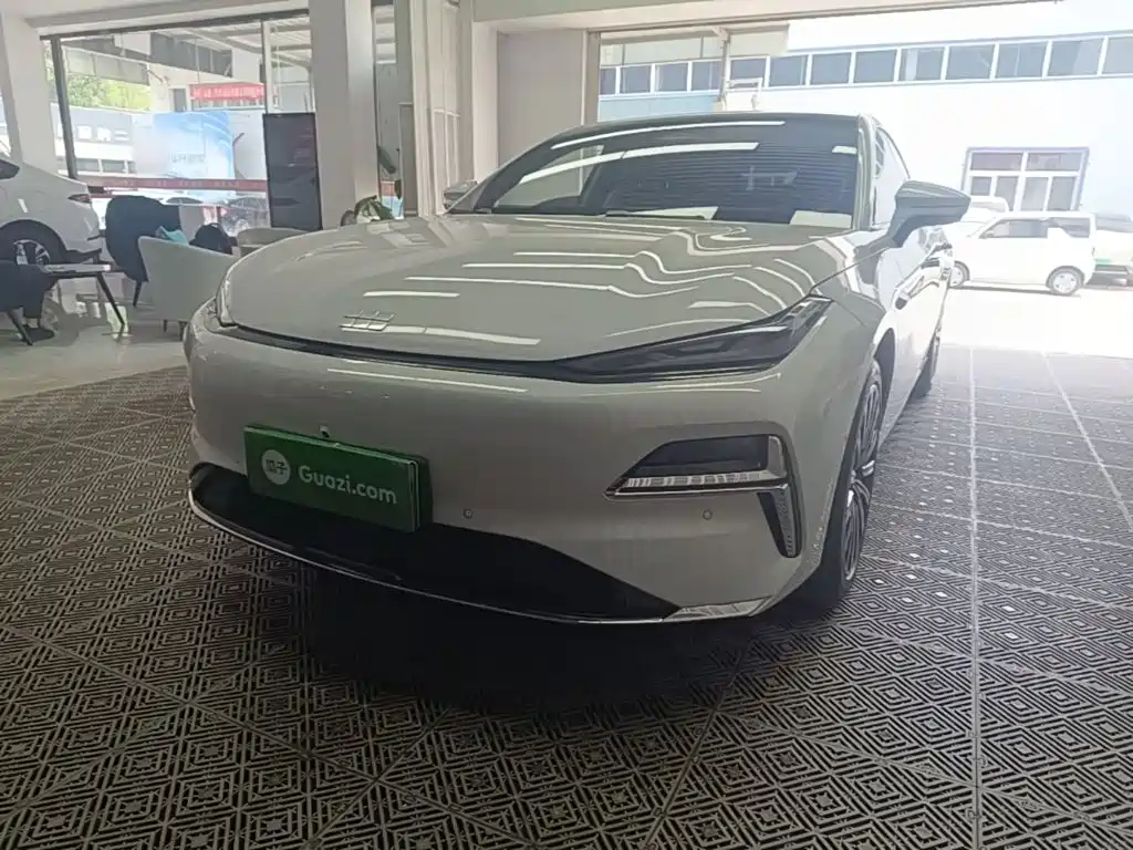 Galaxy Xingyao 8 2025