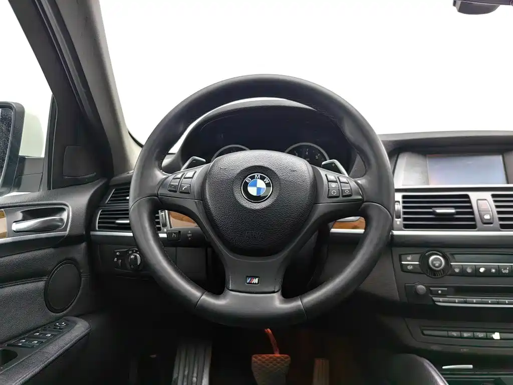 BMW X6 2013 — фото 13