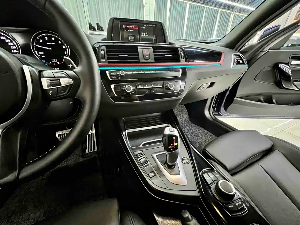 BMW 2 Series 2018 — фото 12
